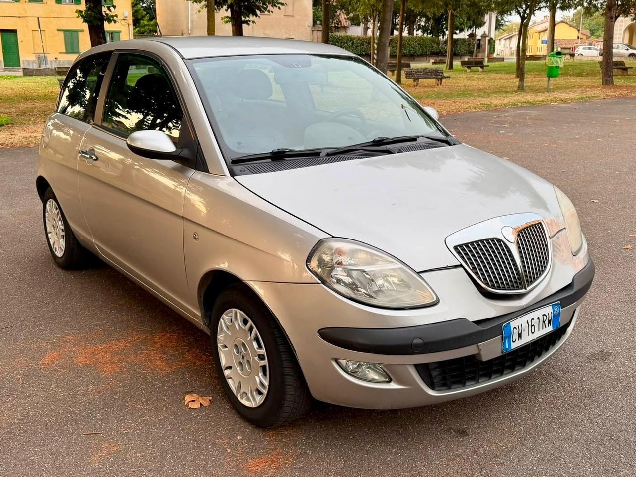 Lancia Ypsilon 1.3 Multijet 72.000km semiautomatica