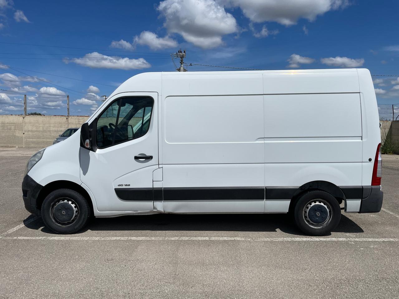 Renault Master 2.3 dci 128CV PM-TM L2H2 - 3 posti