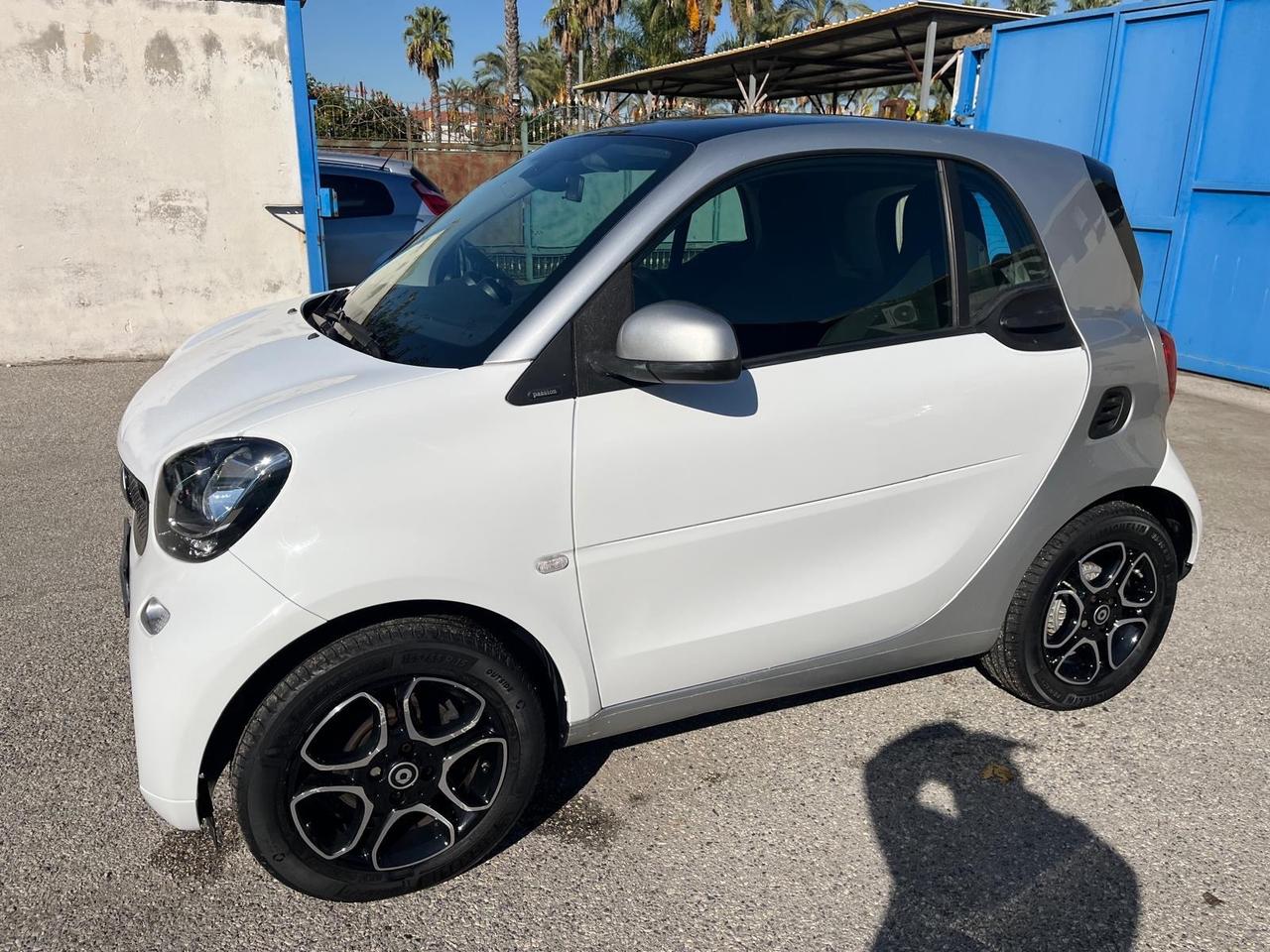 Smart for two 1.0/ 70cv- autom-km 60000-2018