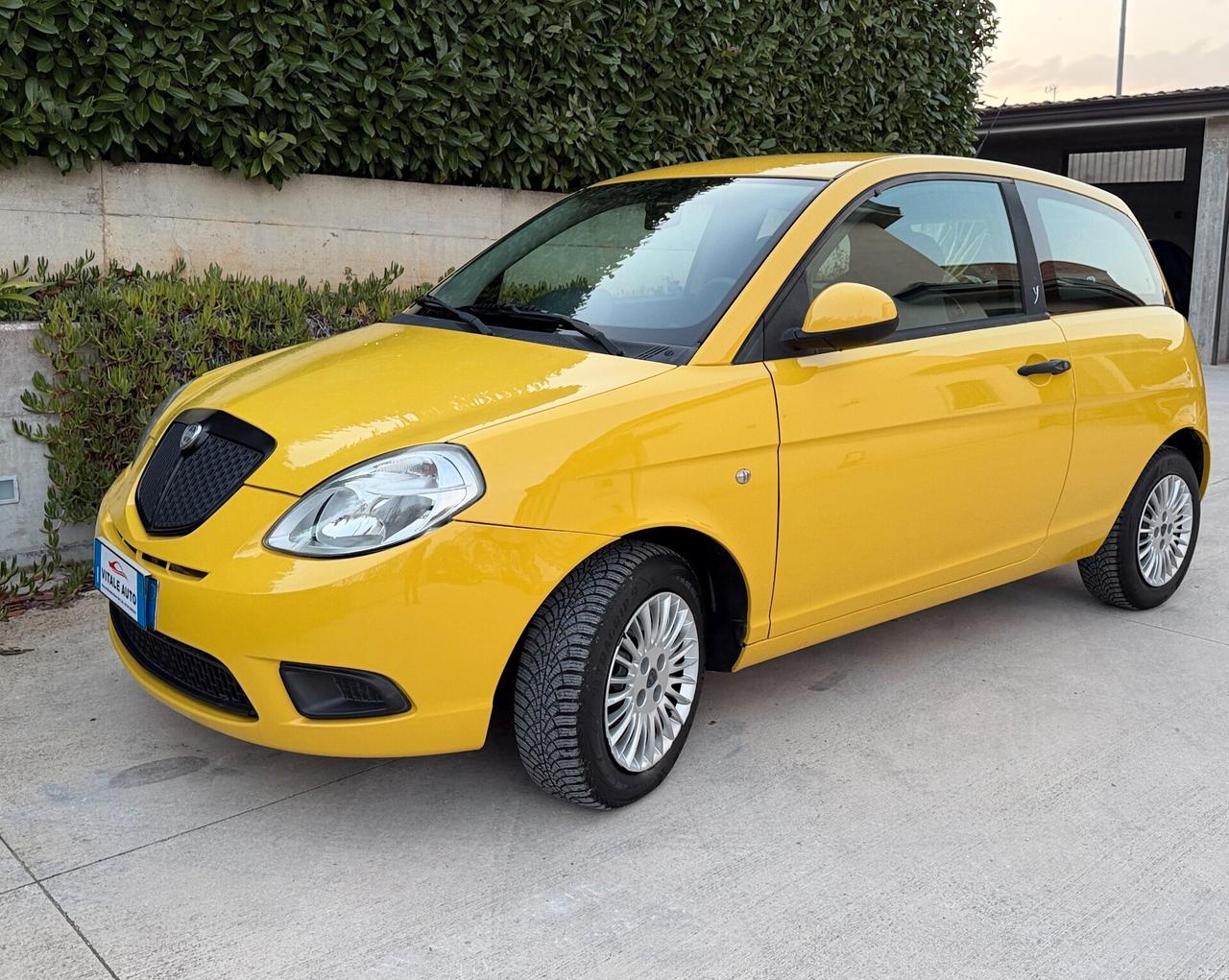 Lancia Ypsilon 1.3 MJT 75 CV Elle