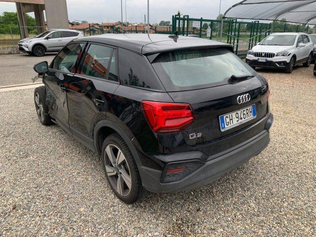 AUDI Q2 30 TDI S tronic Identity Black
