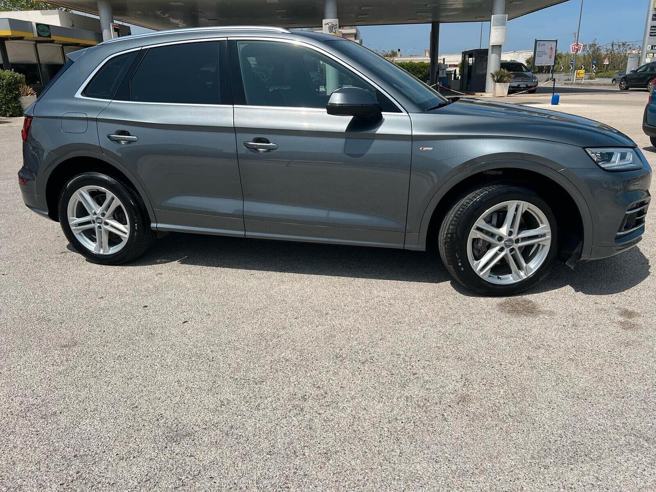 Audi Q5 40 TDI quattro S tronic Design