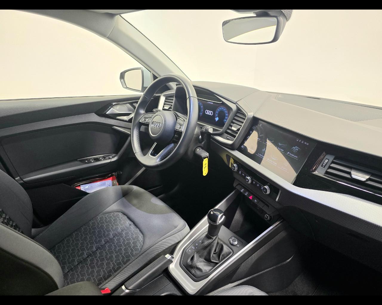 AUDI A1 SPORTBACK 35 TFSI S-TRONIC S-LINE EDITION