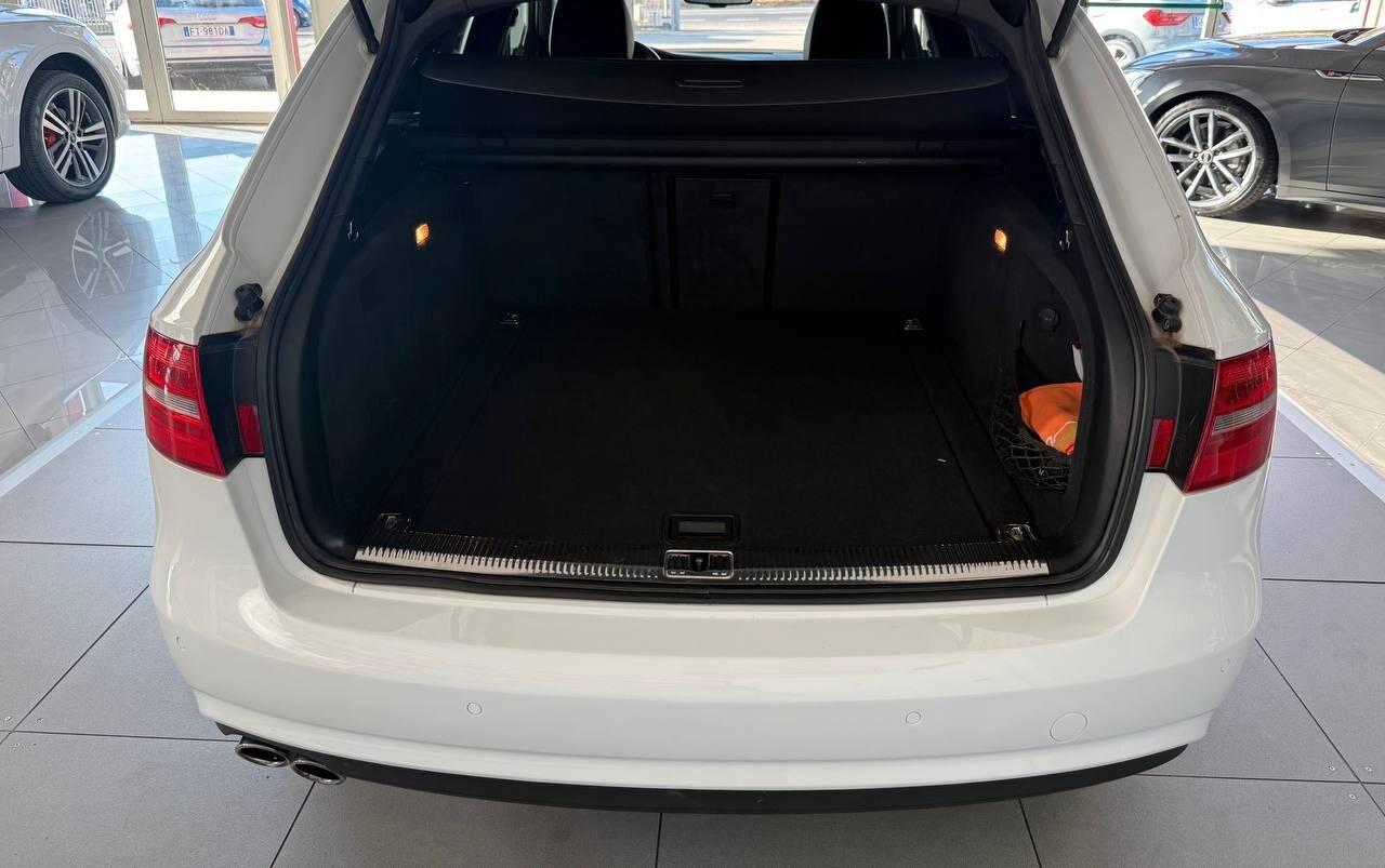 AUDI A4 AVANT 2.0 TDI 143CV AUTOMATIK MOD. S-LINE