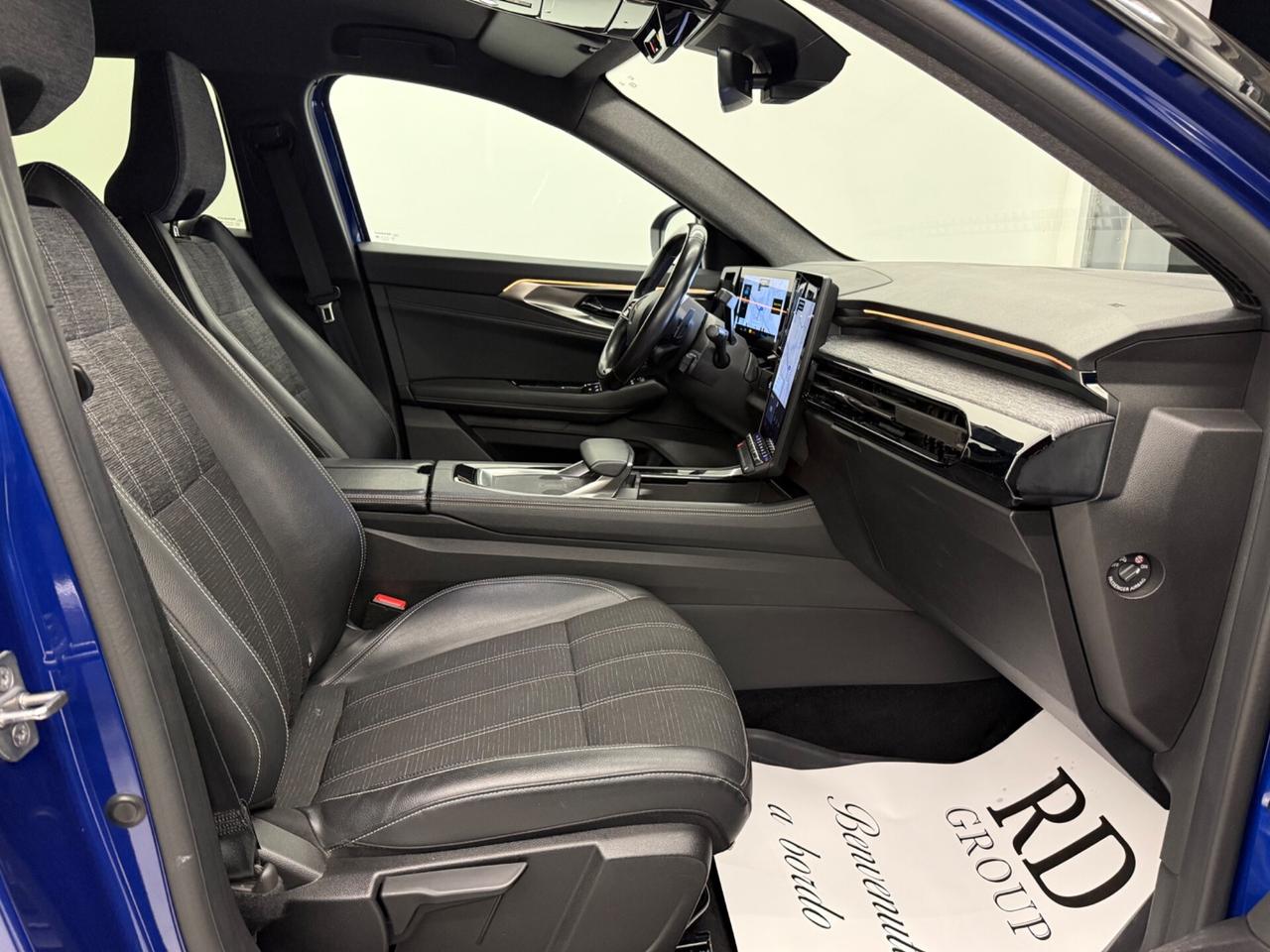 Renault Austral 1.2 E-Tech full hybrid Evolution 200cv Iva esposta