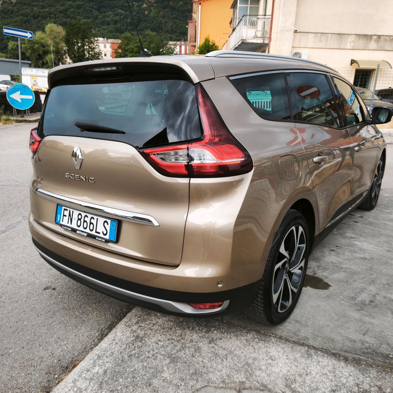 Renault Grand Scenic dCi 8V 110 CV Energy Bose 7 posti E6B