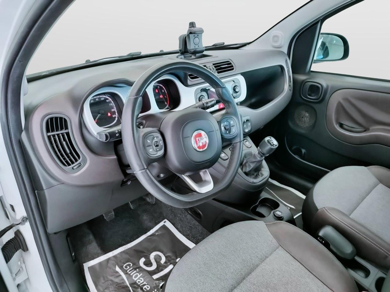 FIAT Panda III 2016 - Panda 1.2 City Cross s&s 69cv my19