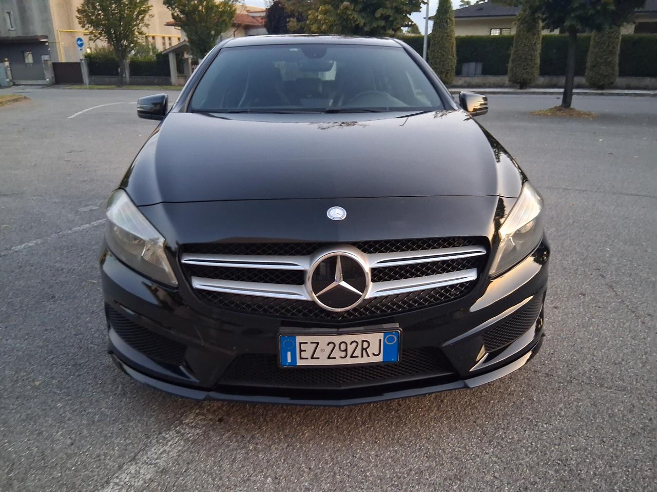 CELL 320 147 1147 WUATSAPP WUATSAPP 3276540940 A 160 CDI Automatic Dark Night Edition