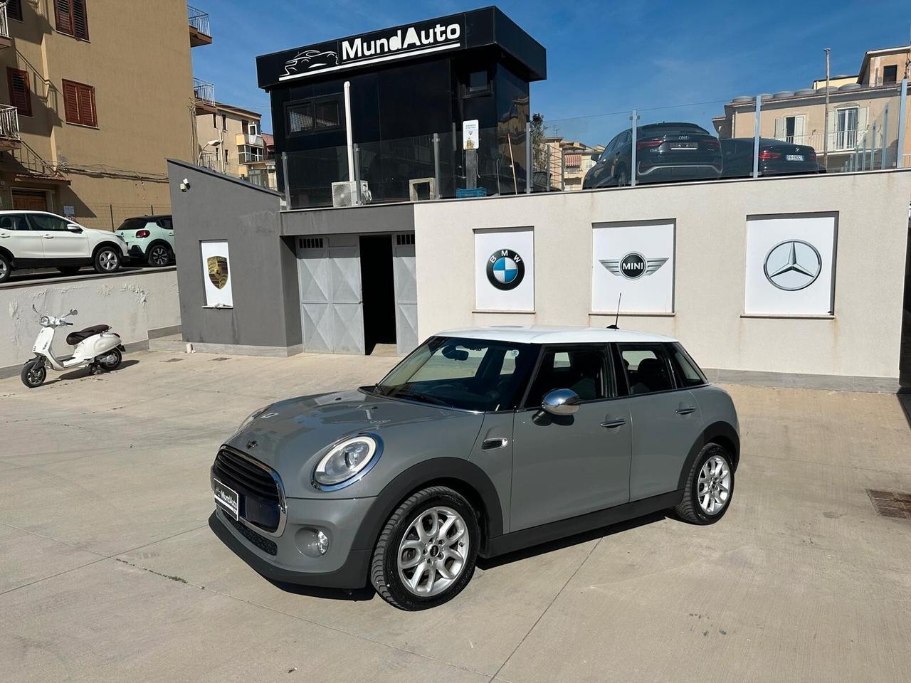Mini Mini 1.5 Cooper D Automatica Neopatenati Business XL 5 porte