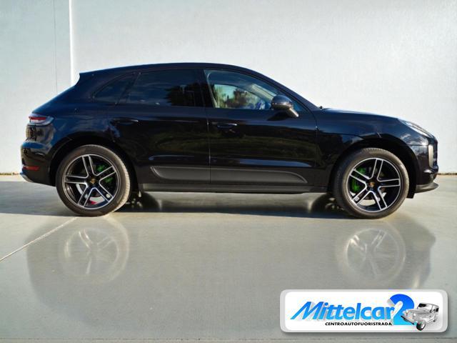 PORSCHE Macan 2.0