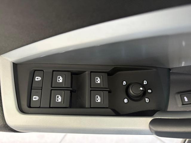 AUDI Q3 35TDI 150CV TETTO KEYLESS R.CAMERA CarPlay/Android