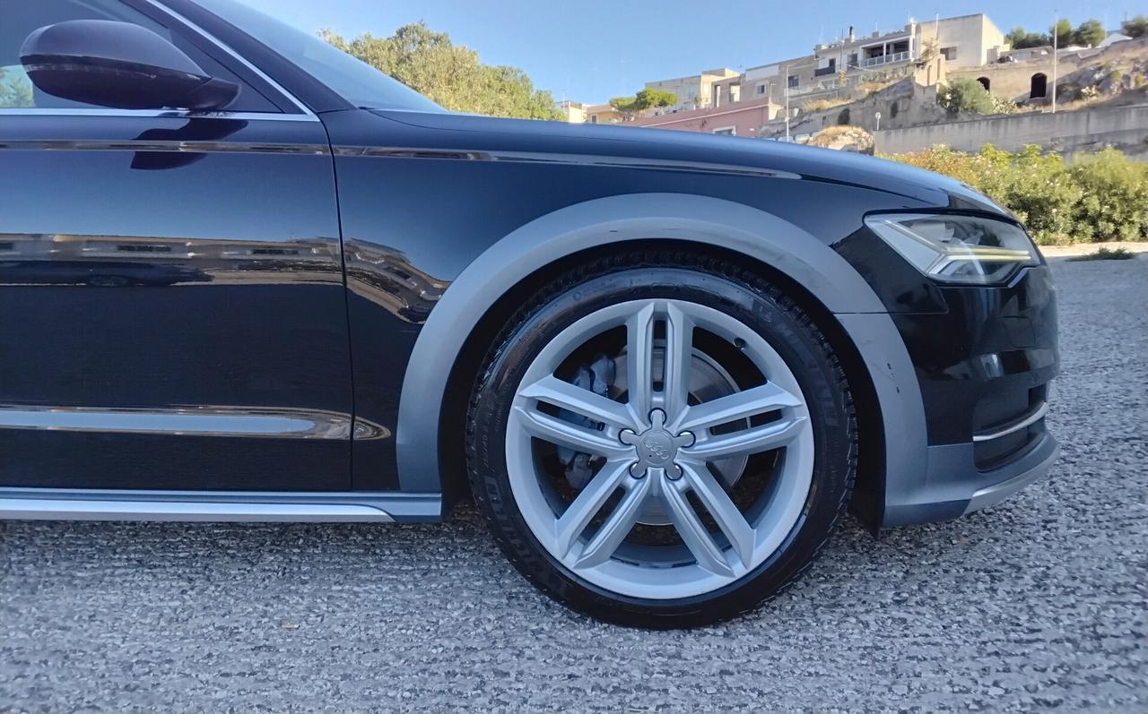 Audi A6 allroad 3.0 TDI 272 CV S tronic Business Plus