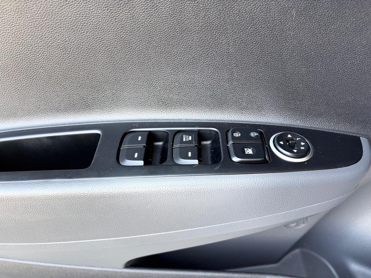 Hyundai i10 1.0 benzina 2014 ok neop