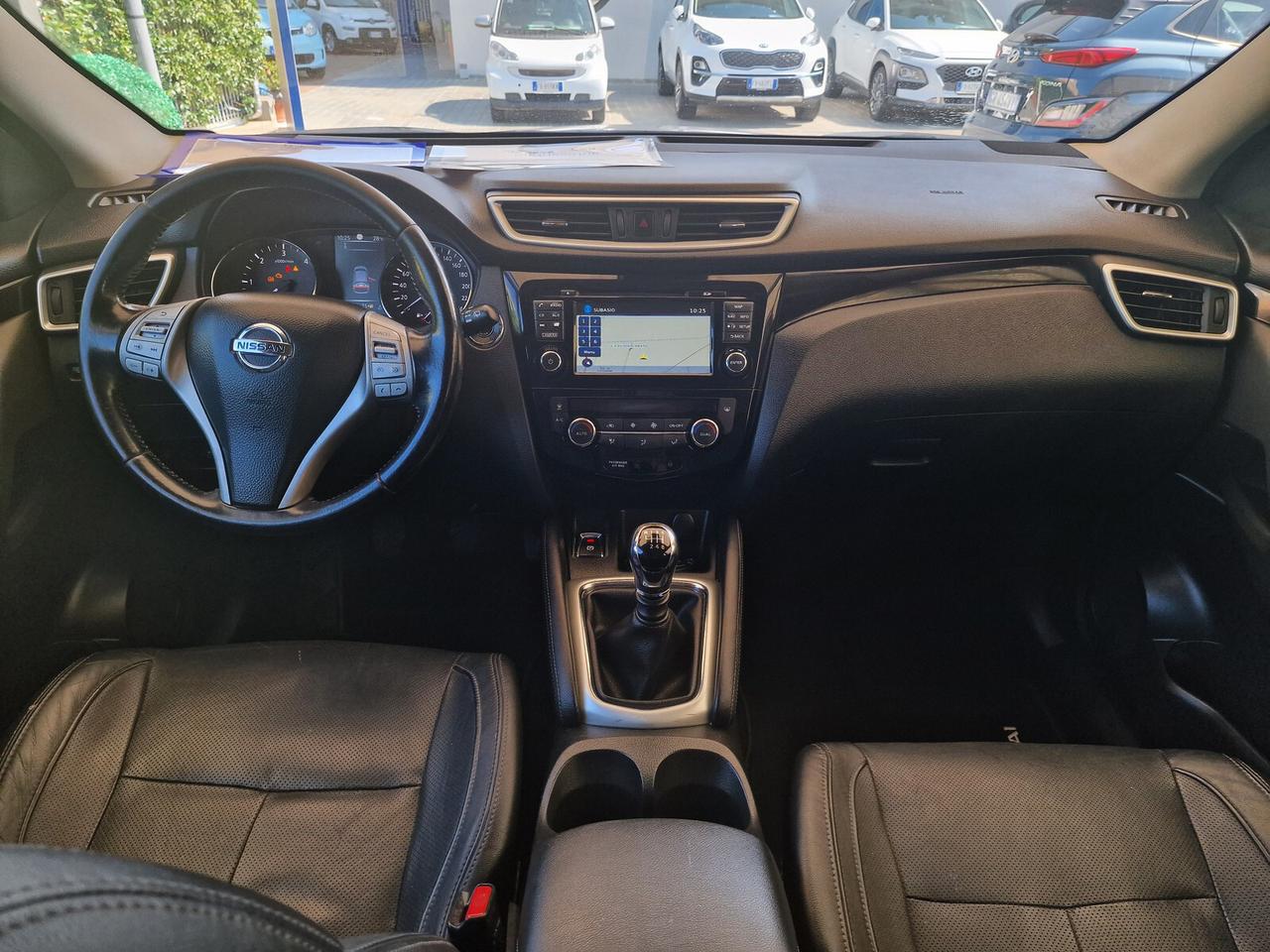 NISSAN QASHQAI 1.5 TEKNA AUTOCARRO