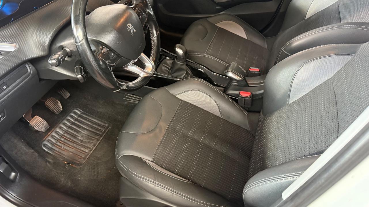 Peugeot 2008 110 S&S Allure