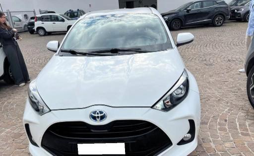 Toyota Yaris 1.5h Business