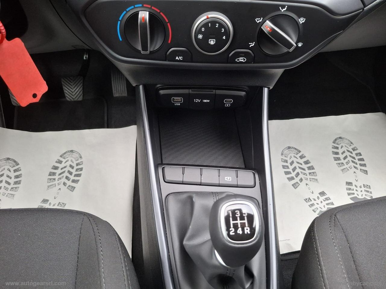 HYUNDAI i20 1.2 MPI MT Connectline