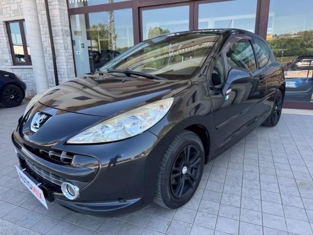 Peugeot 207 3p 1.4 hdi XS