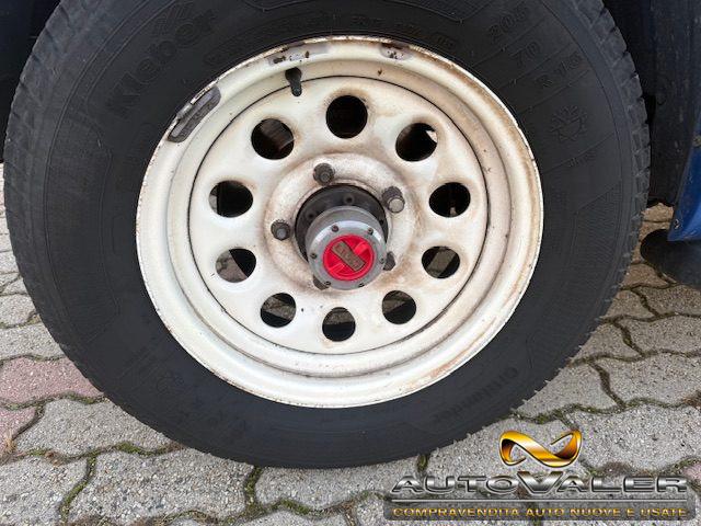 SUZUKI Jimny 1.3i 16V cat 4x4WD JLX