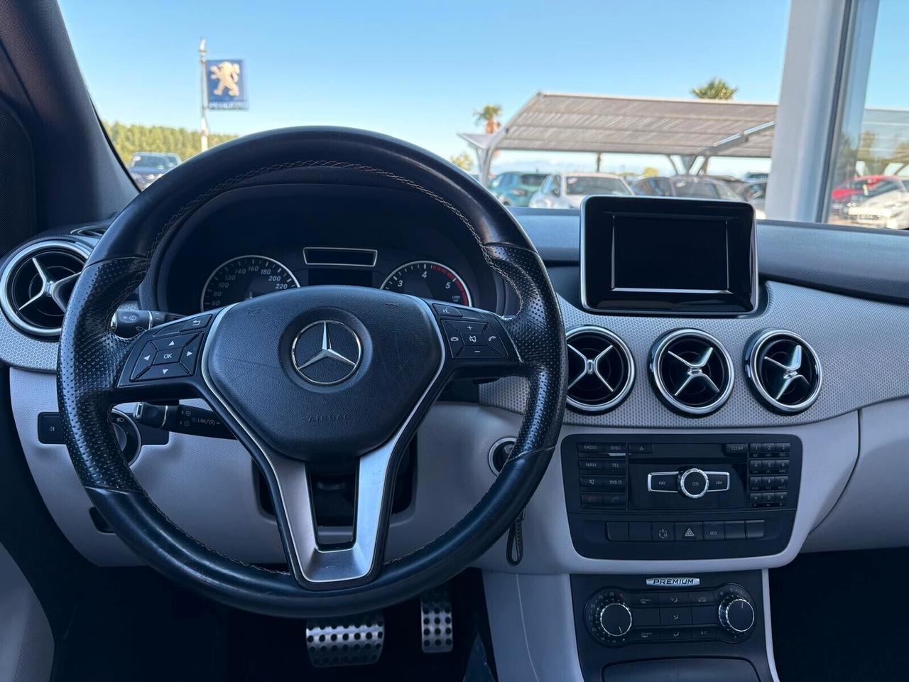 Mercedes-Benz B 180 CDI PREMIUM BlueEFF. Automatic