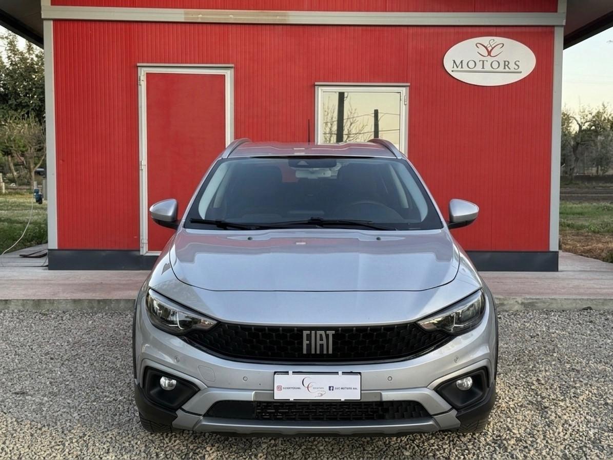 Fiat Tipo 1.6 Mjt S&S 5 porte Cross
