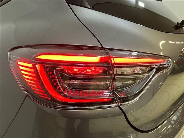 RENAULT Clio 1.0 TCe Techno