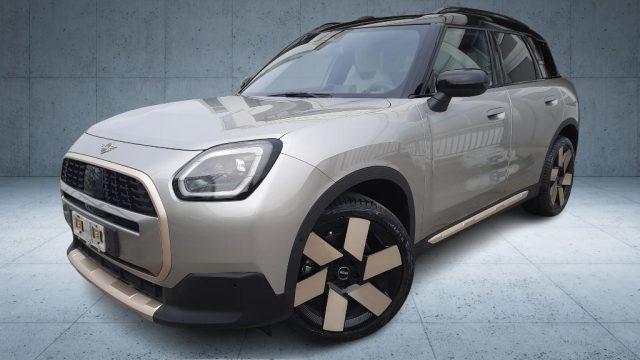 MINI Mini C Favoured Countryman