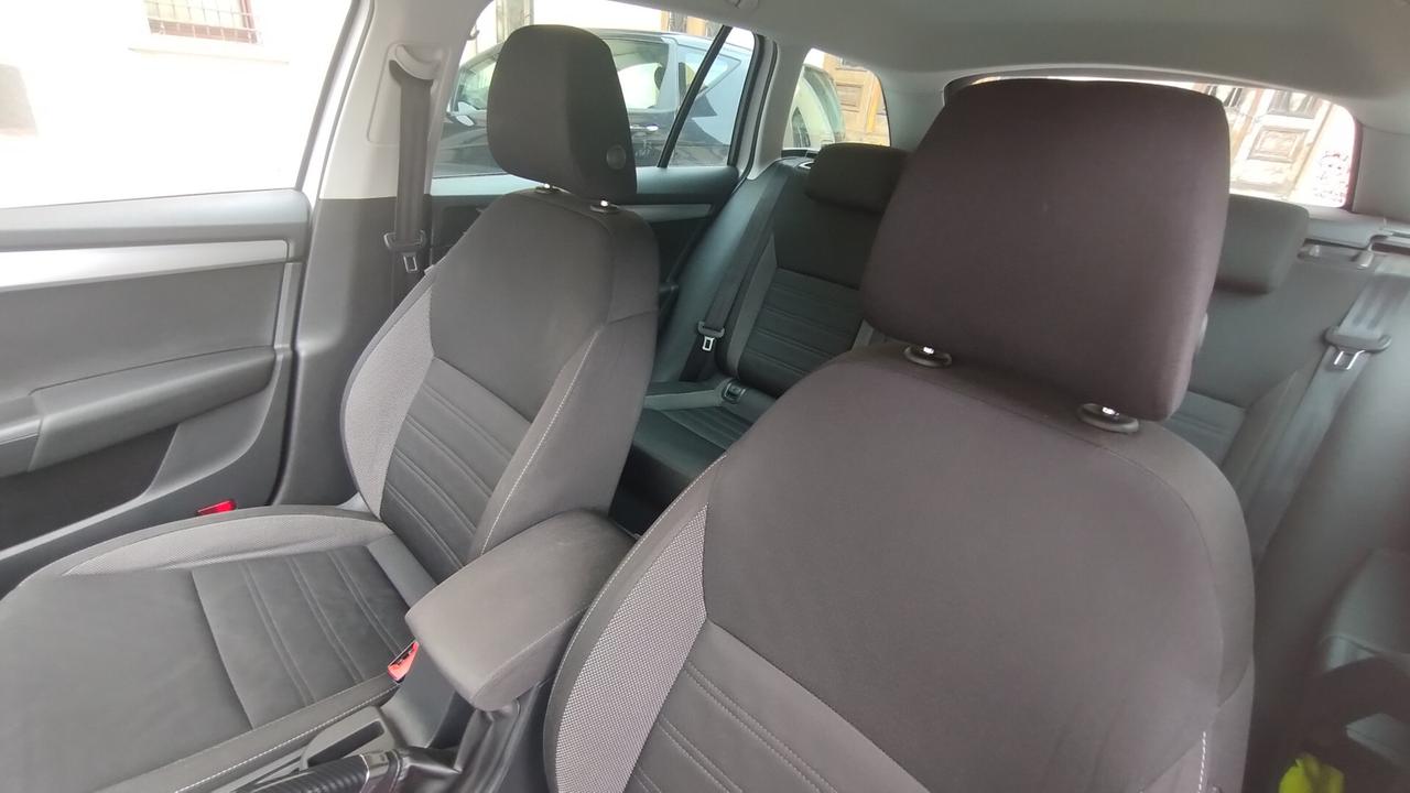 Skoda Octavia 1.6 TDI CR 115 CV DSG Wagon Executive