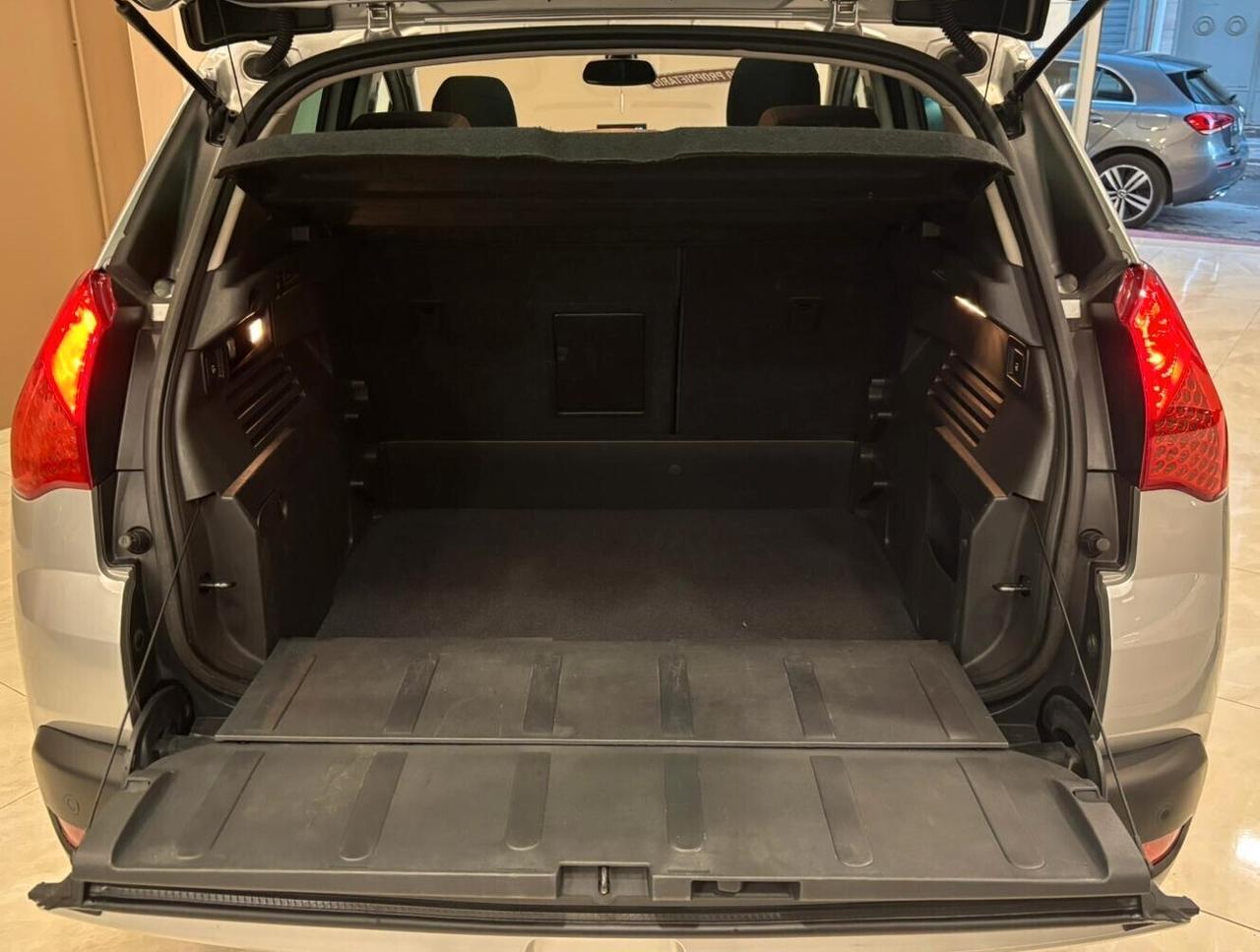 Peugeot 3008 1.6 DIESEL **TETTO**PERFETTA