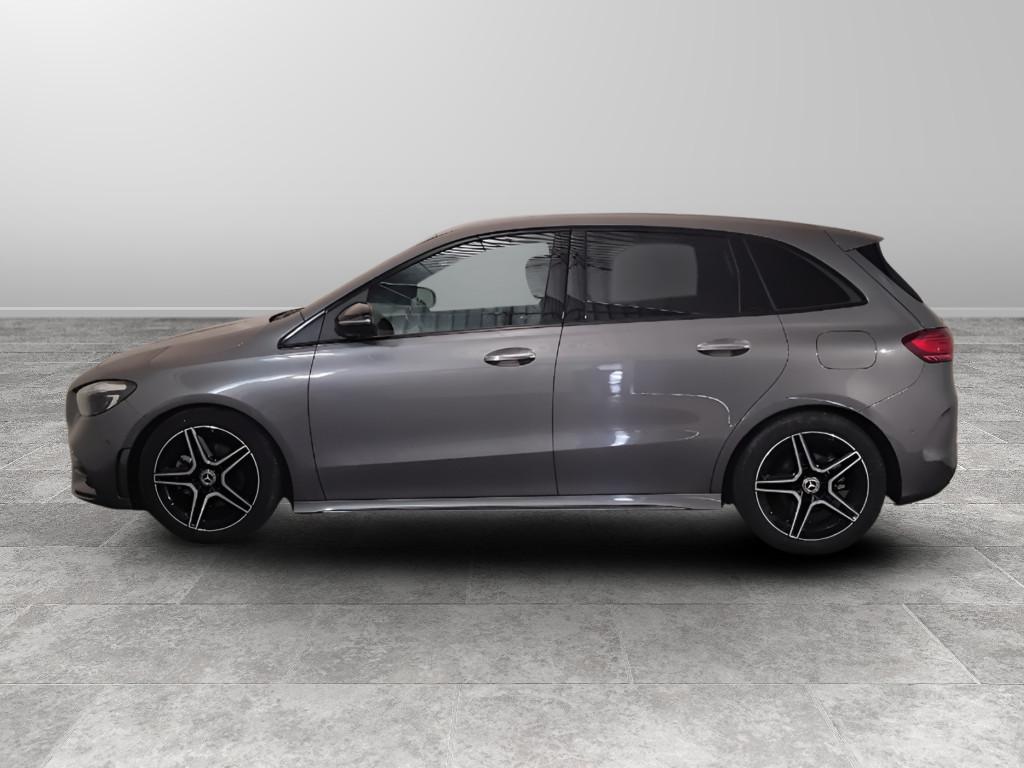 Mercedes-Benz Classe B - W247 2023 - B 180 d AMG Line Advanced Plus auto