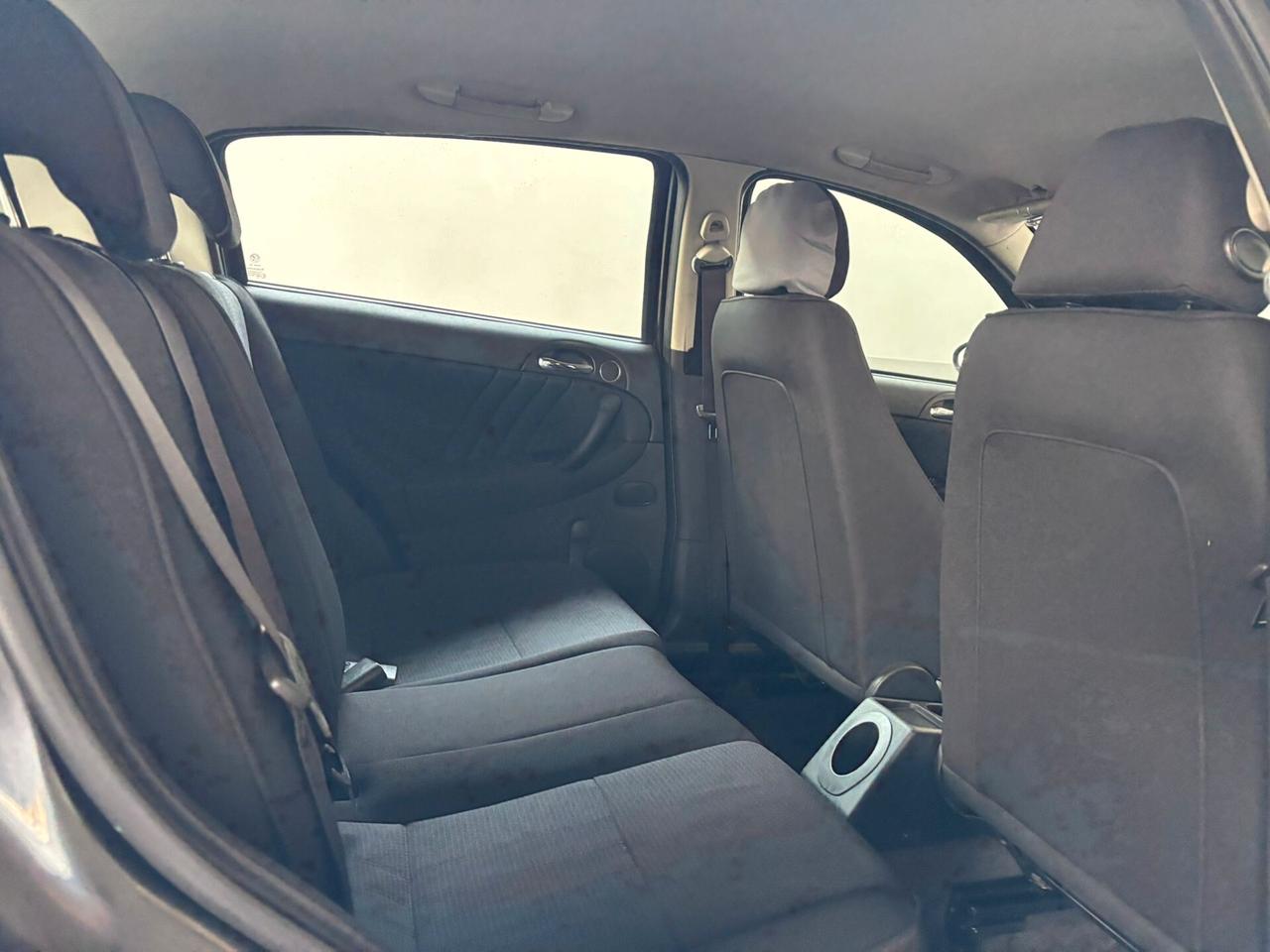 Alfa Romeo 147 1.9 JTD M-JET 16V 5 porte Dist.