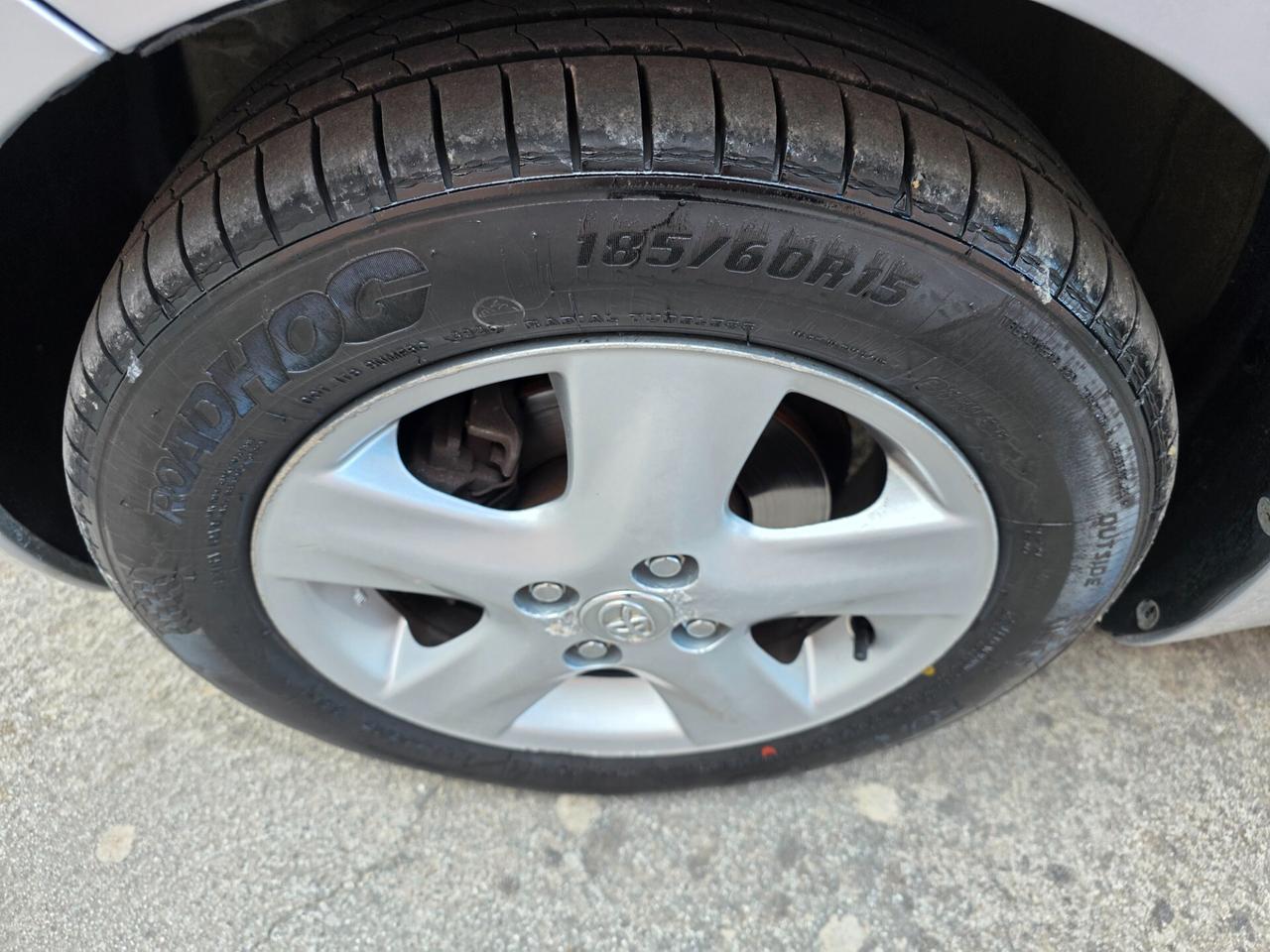 Toyota Yaris 1.4 D-4D 5 porte Sol