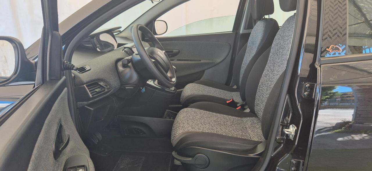 LANCIA Ypsilon 1.2 69CV PLATINUM FullOPT 2020