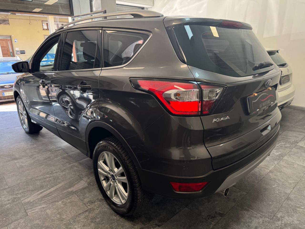 Ford Kuga 1.5 TDCI 120 CV S&S 2WD Titanium