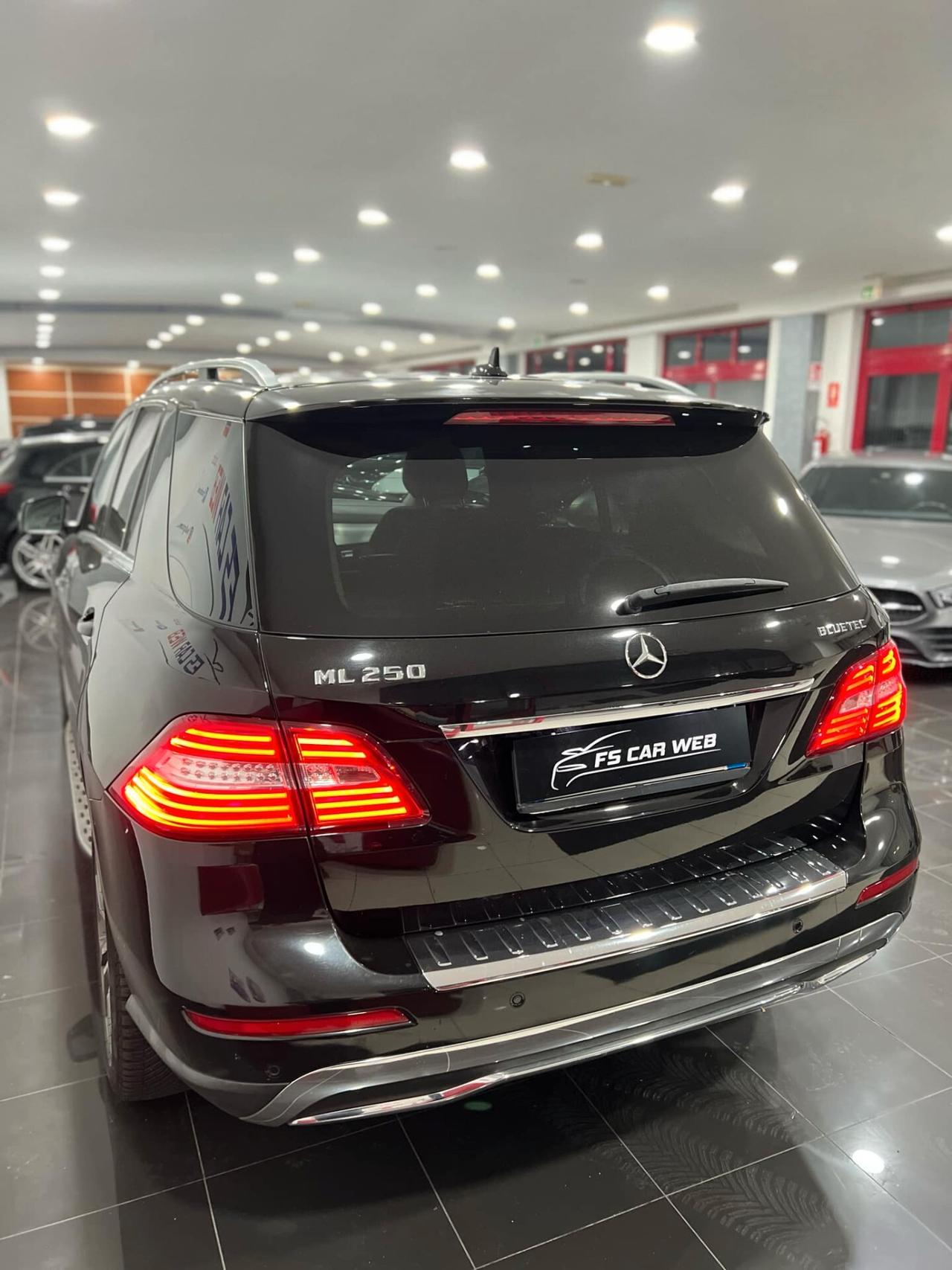 Mercedes Benz ML 250 CDI BLUEEFFICIENCY SPORT 204 CV