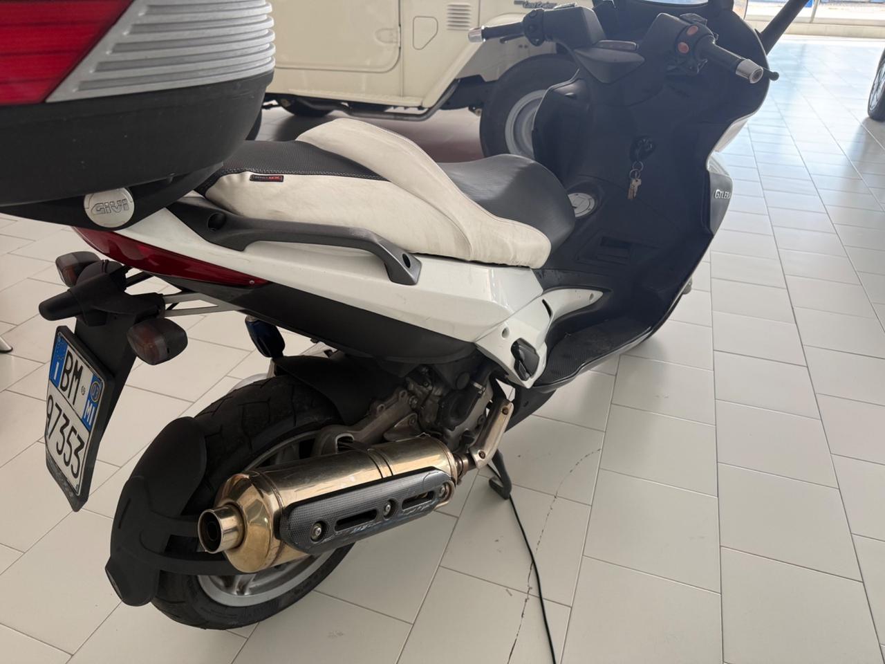 Gilera Nexus 500 Bauletto