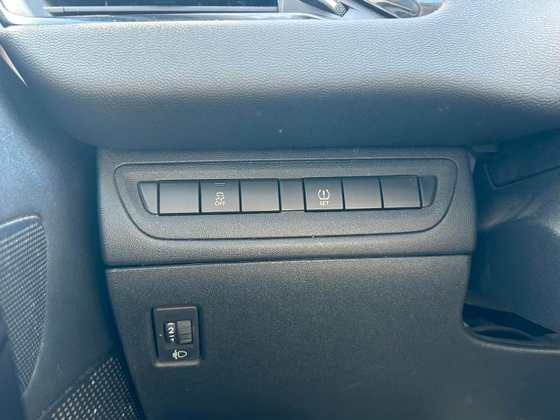 Peugeot 208 5 Porte 208 5p 1.4 hdi 8v Active