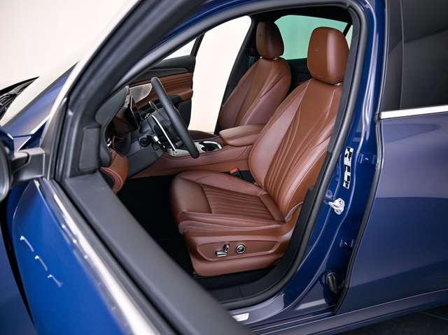 Maserati Grecale 250 CV Serie Speciale LUMINA BLU