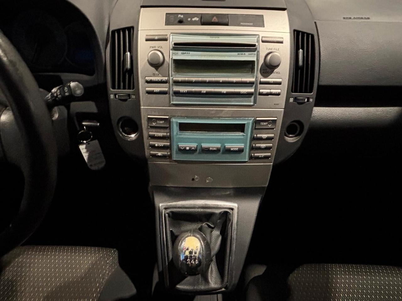 Toyota Corolla Verso 2.2 16V D-4D DPF MY'08 7pt