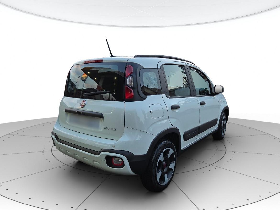 FIAT Panda 1.0 hybrid City Cross s&s 70cv