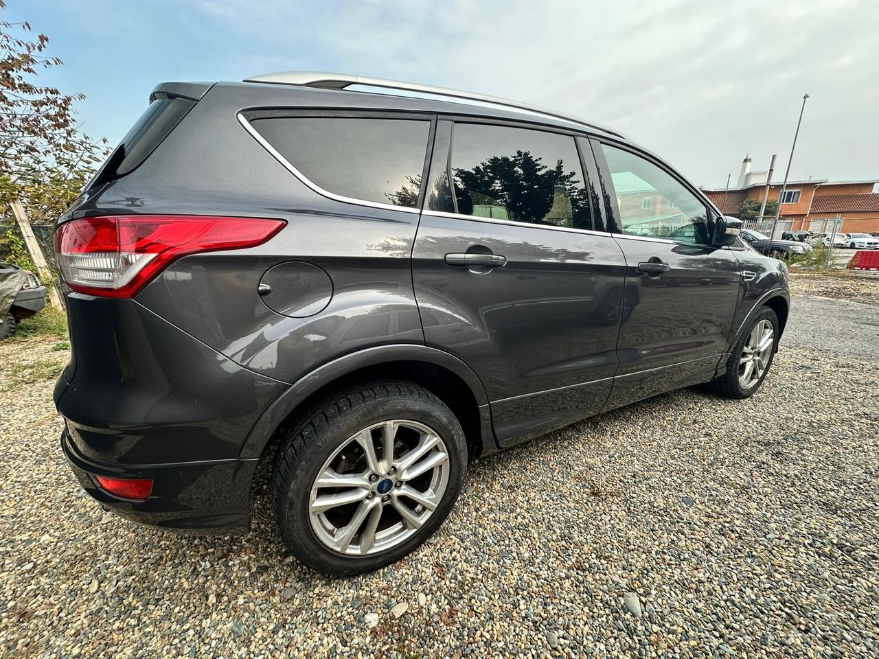 Ford Kuga 2.0 TDCI 180 CV S&S 4WD Powershift Titanium X