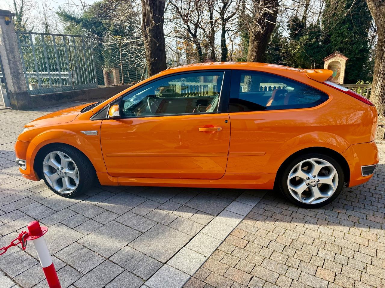 Ford Focus CC 2.5T (225CV) 20V Coupè ST