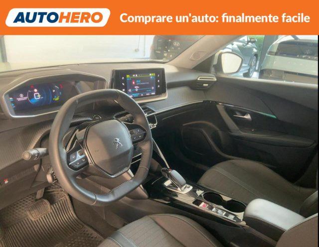 PEUGEOT 2008 motore elettrico 136 CV Allure