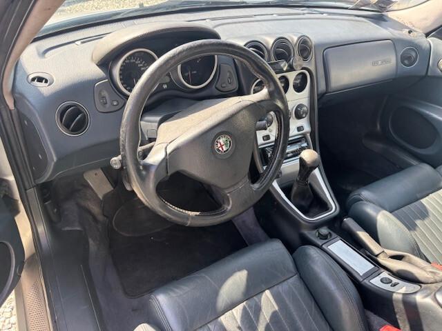 Alfa Romeo GTV 1.8i 16V Twin Spark cat