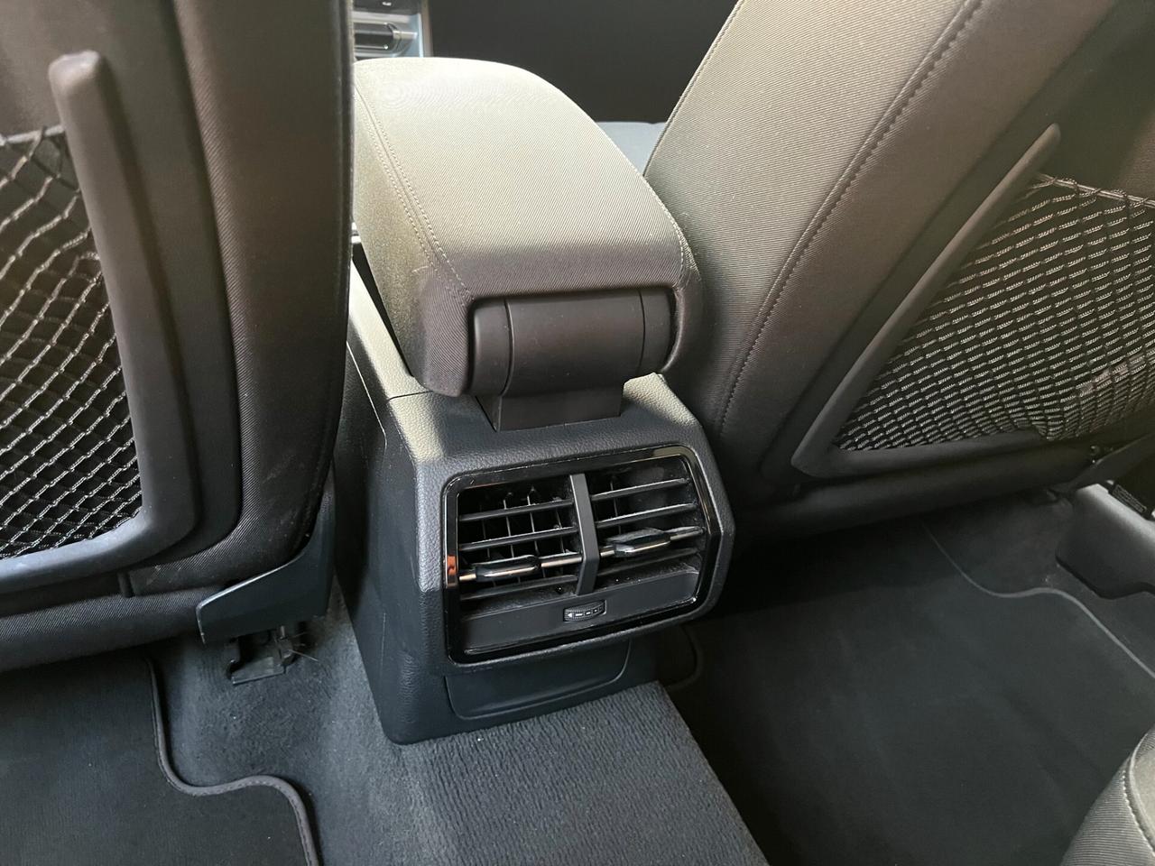 Audi Q3 35 TDI S tronic Advanced-2019- LED- NAVI
