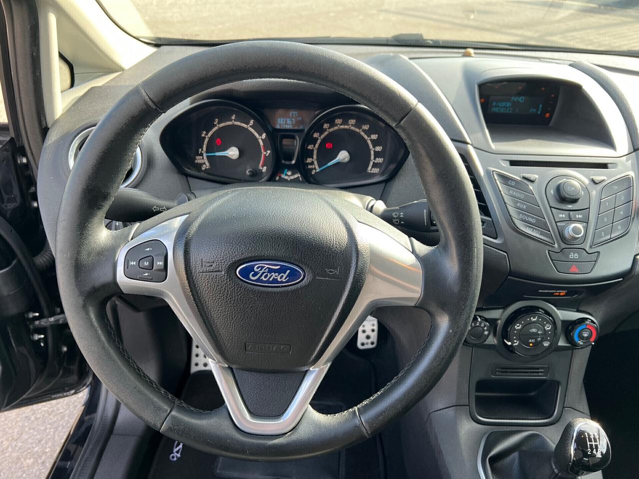 Ford Fiesta 1.4 5p. Bz.- GPL Titanium - 2013