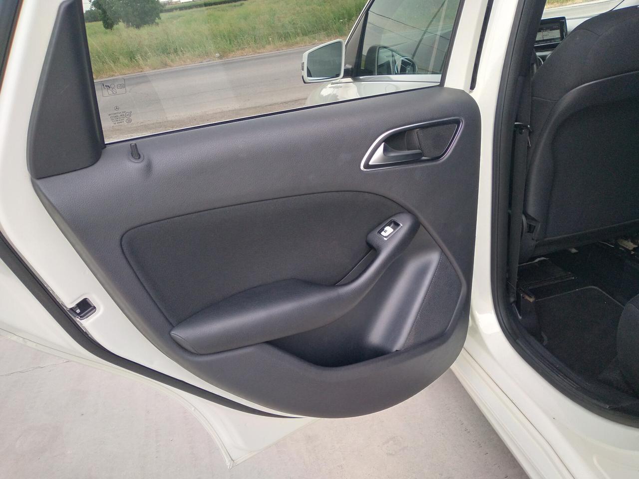 Mercedes-benz B 180 CDI Automatic Executive
