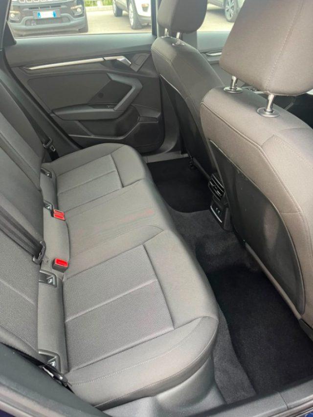 AUDI A3 SPB 35 TDI Business Advanced