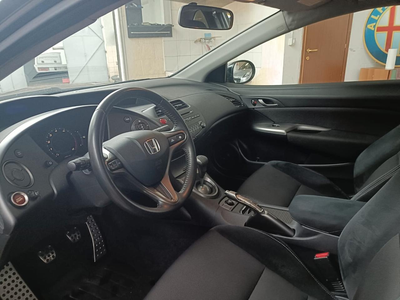 Honda Civic 3p 1.4 i-vtec Type-S (spyce), adatta anche a neop.