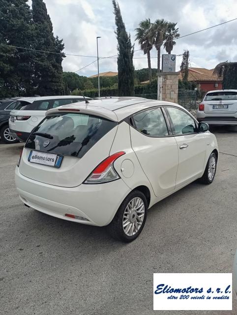 LANCIA - Ypsilon - 1.2 69 CV 5p. GPL Ecochic Silver
